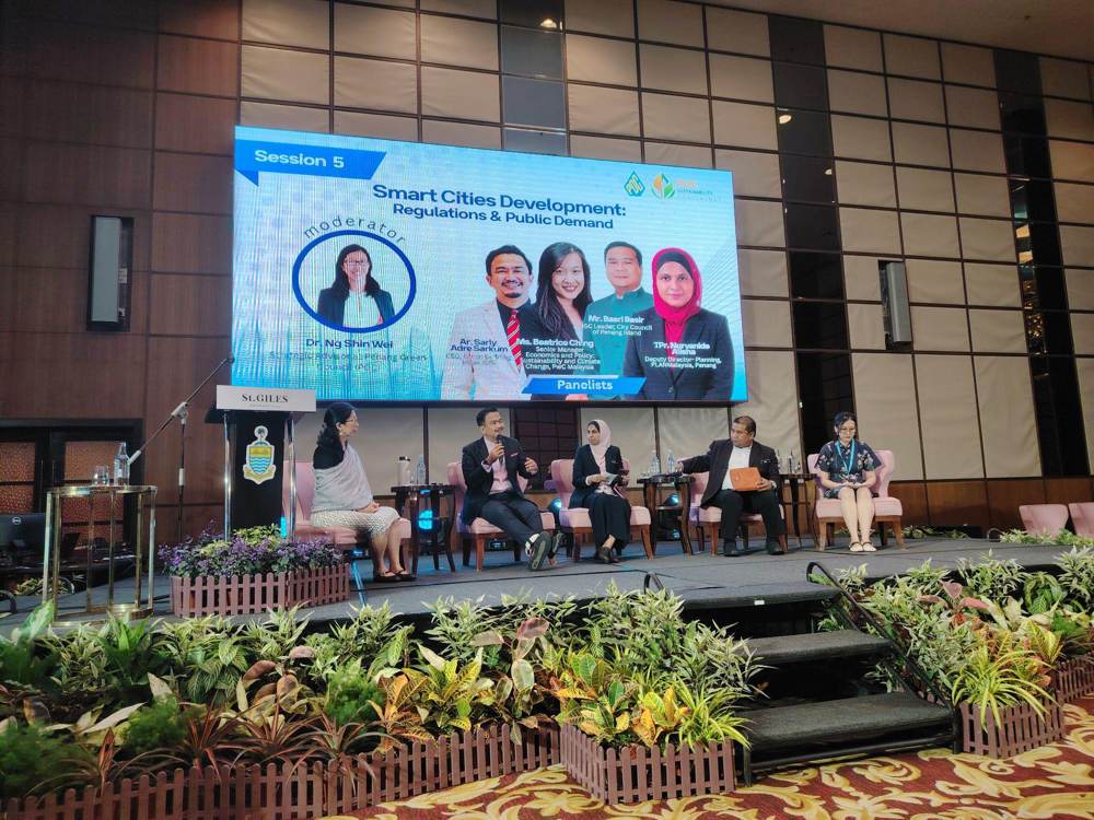 The smart cities panel at PDC Sustainability Conference