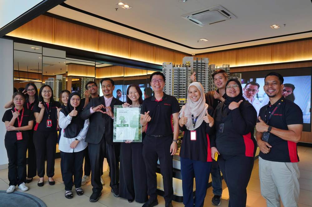 The Gamuda Land team with the renewal certificates