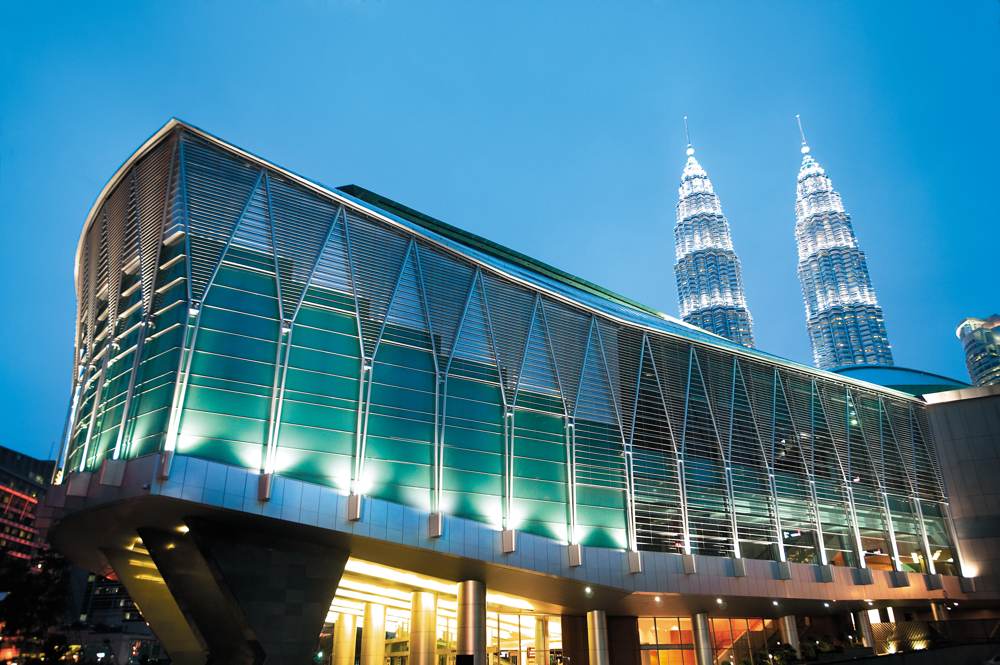 The Petronas Twin Towers above the KLCC