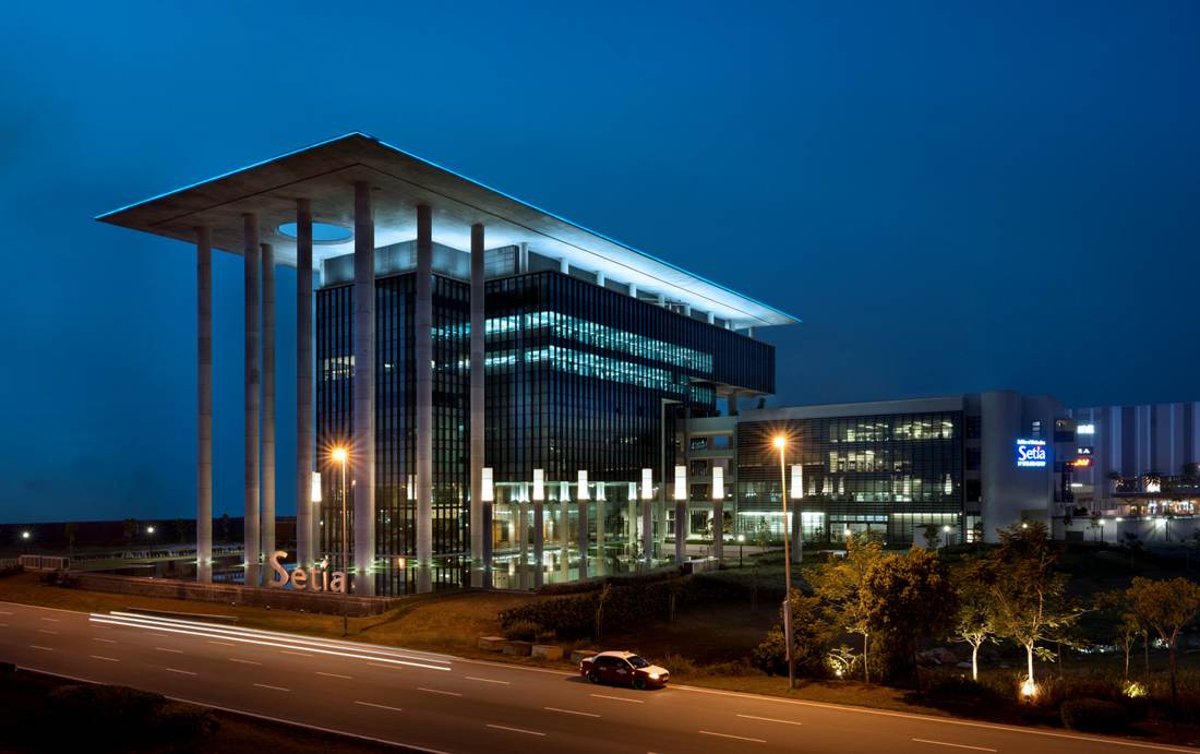 S P Setia Berhad Corporate HQ at dusk
